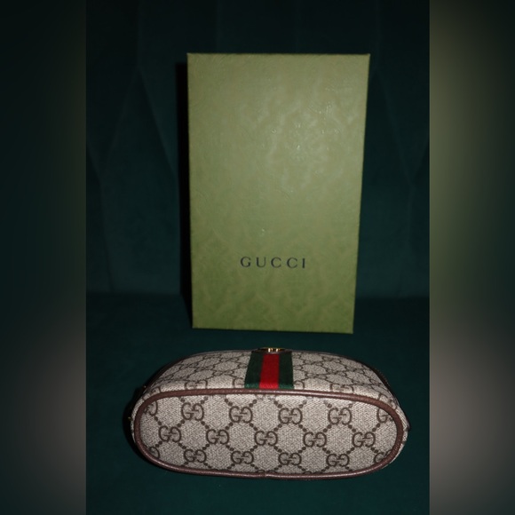 Pre-Loved Gucci Ophidia Cosmetic Case - Picture 3 of 9